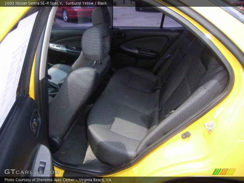 Sunburst Yellow / Black 2003 Nissan Sentra SE-R Spec V