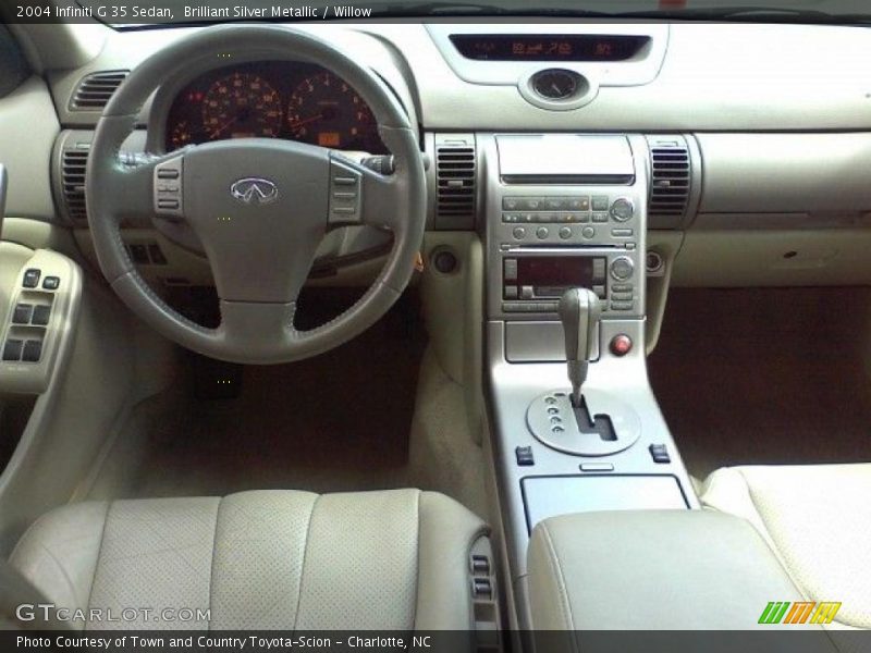 Brilliant Silver Metallic / Willow 2004 Infiniti G 35 Sedan