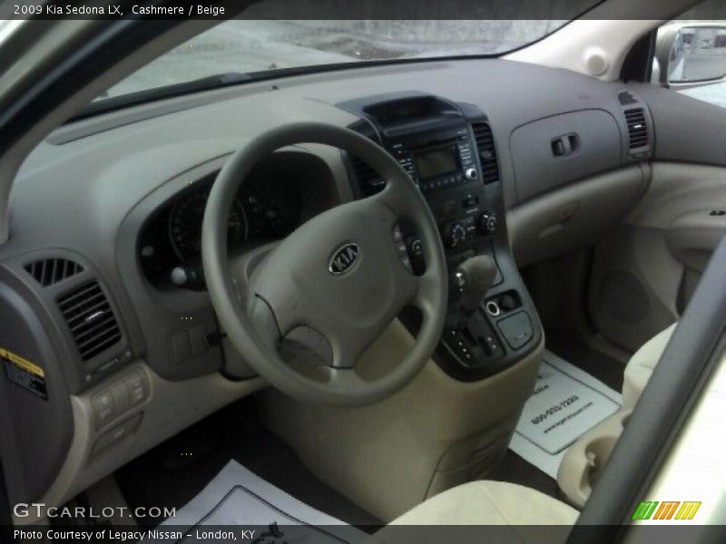 Cashmere / Beige 2009 Kia Sedona LX