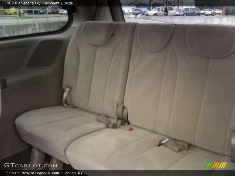 Cashmere / Beige 2009 Kia Sedona LX