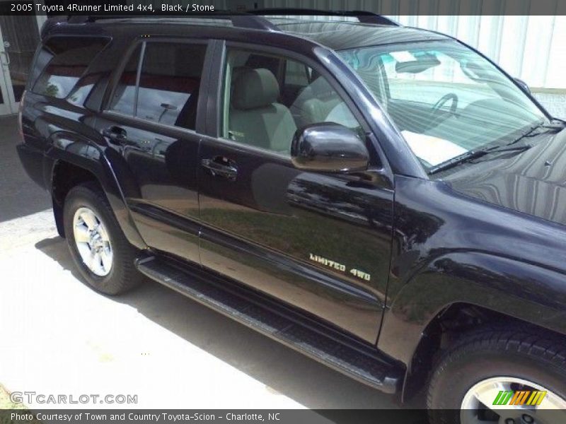 Black / Stone 2005 Toyota 4Runner Limited 4x4