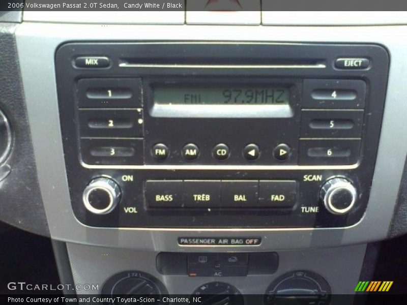 Candy White / Black 2006 Volkswagen Passat 2.0T Sedan