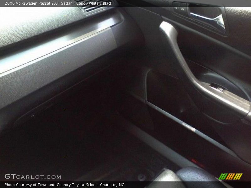 Candy White / Black 2006 Volkswagen Passat 2.0T Sedan