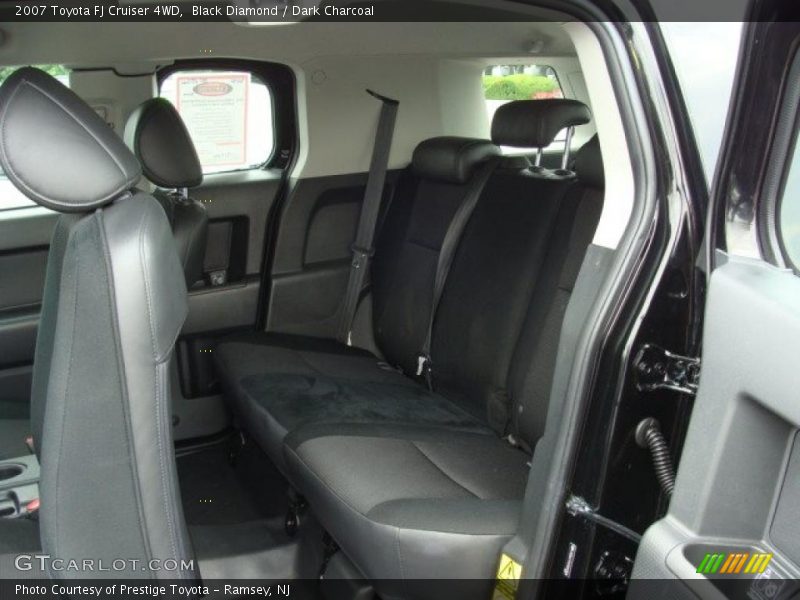 Black Diamond / Dark Charcoal 2007 Toyota FJ Cruiser 4WD