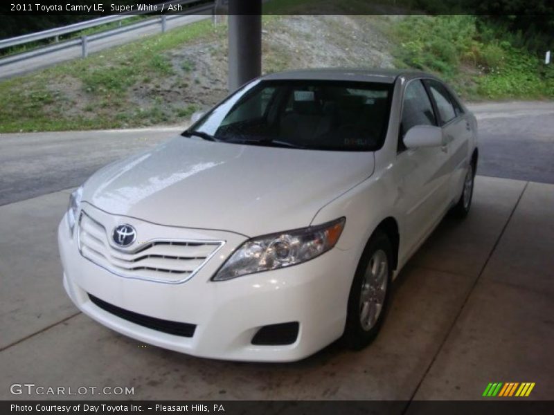 Super White / Ash 2011 Toyota Camry LE