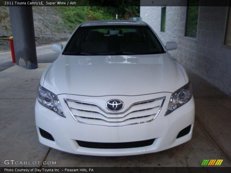 Super White / Ash 2011 Toyota Camry LE