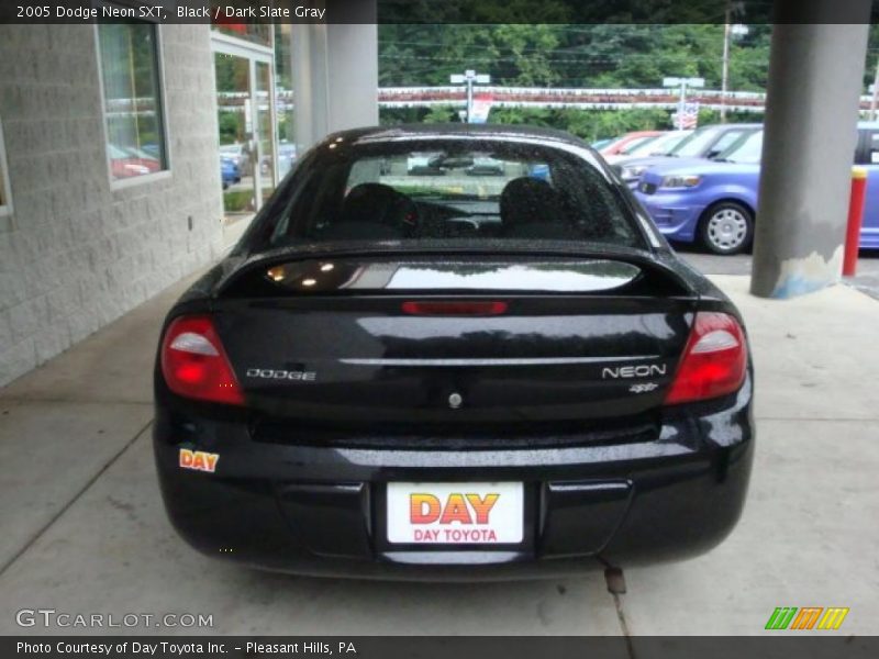 Black / Dark Slate Gray 2005 Dodge Neon SXT