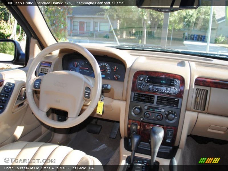 Champagne Pearlcoat / Camel 2000 Jeep Grand Cherokee Limited 4x4