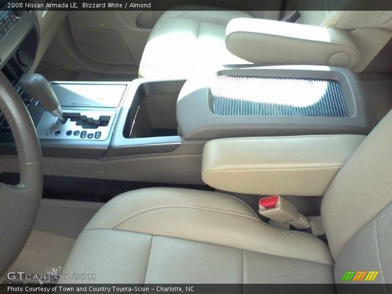 Blizzard White / Almond 2008 Nissan Armada LE