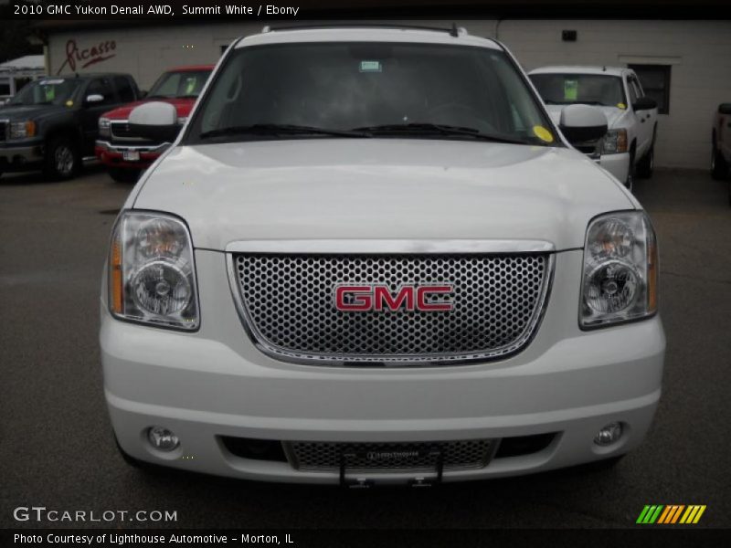 Summit White / Ebony 2010 GMC Yukon Denali AWD