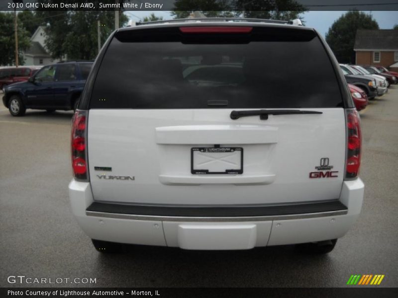 Summit White / Ebony 2010 GMC Yukon Denali AWD