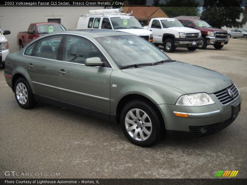 Fresco Green Metallic / Grey 2003 Volkswagen Passat GLS Sedan