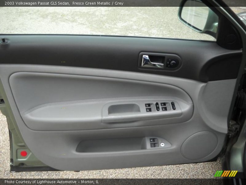 Fresco Green Metallic / Grey 2003 Volkswagen Passat GLS Sedan