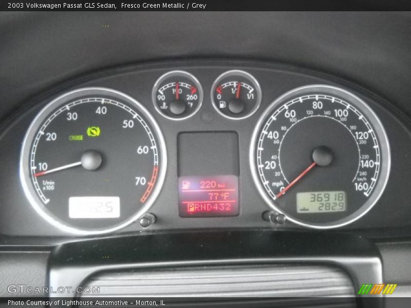 Fresco Green Metallic / Grey 2003 Volkswagen Passat GLS Sedan