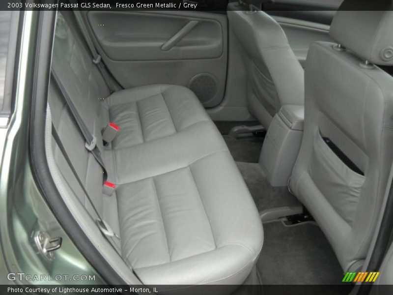 Fresco Green Metallic / Grey 2003 Volkswagen Passat GLS Sedan