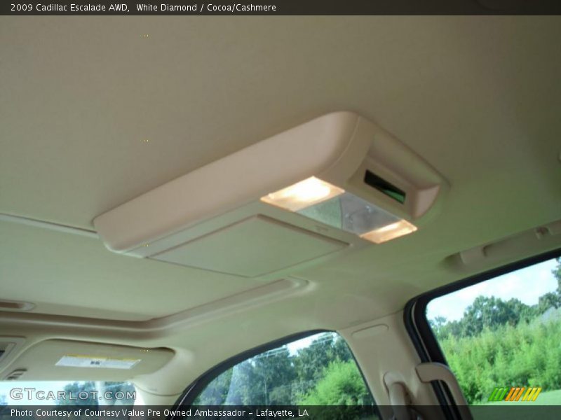 White Diamond / Cocoa/Cashmere 2009 Cadillac Escalade AWD