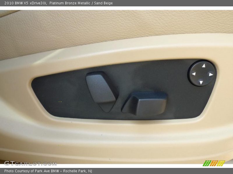 Platinum Bronze Metallic / Sand Beige 2010 BMW X5 xDrive30i