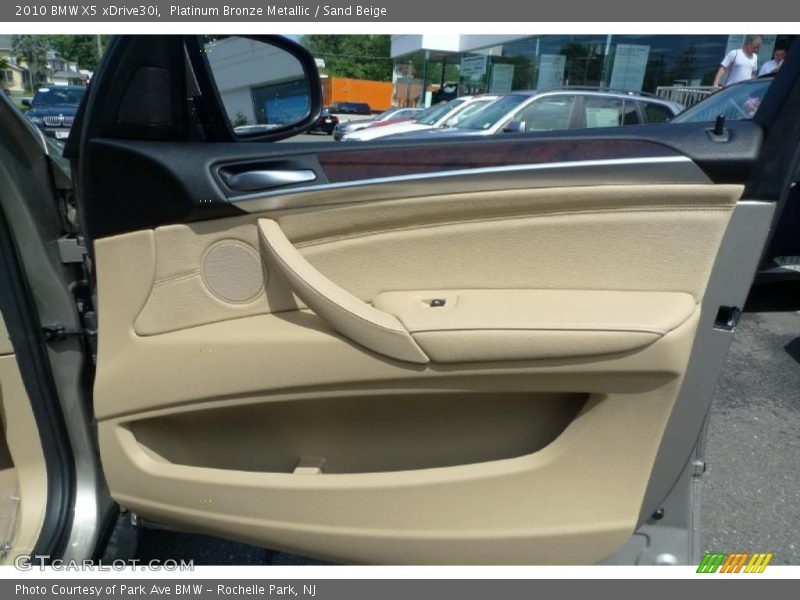 Platinum Bronze Metallic / Sand Beige 2010 BMW X5 xDrive30i
