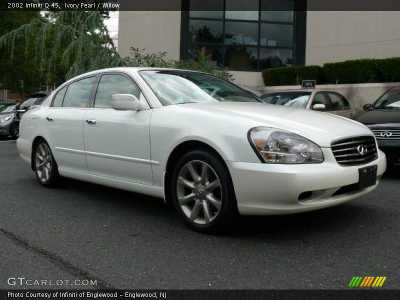 Ivory Pearl / Willow 2002 Infiniti Q 45