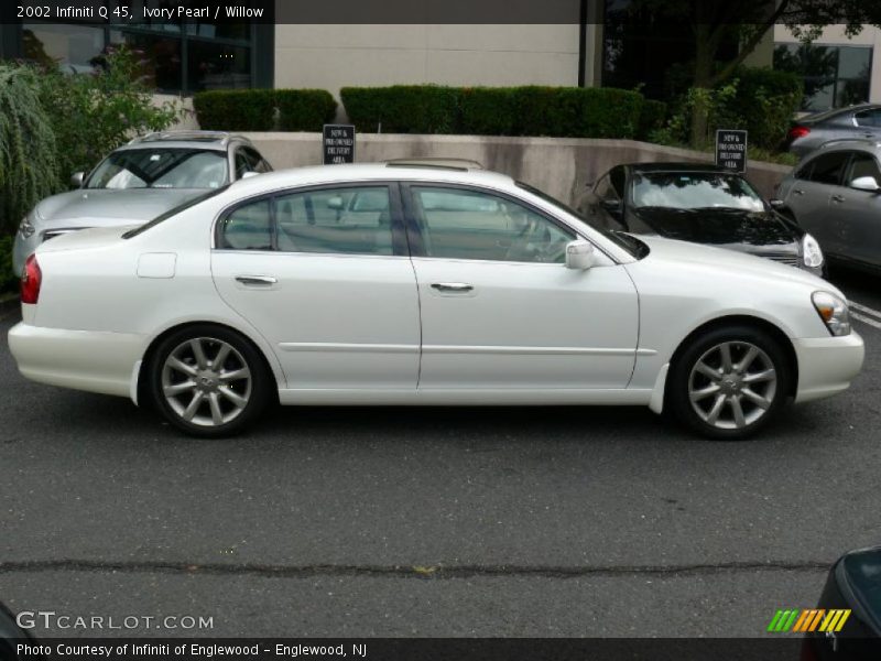 Ivory Pearl / Willow 2002 Infiniti Q 45