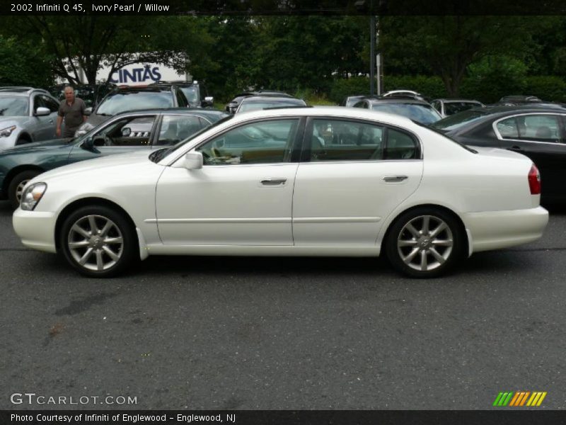 Ivory Pearl / Willow 2002 Infiniti Q 45