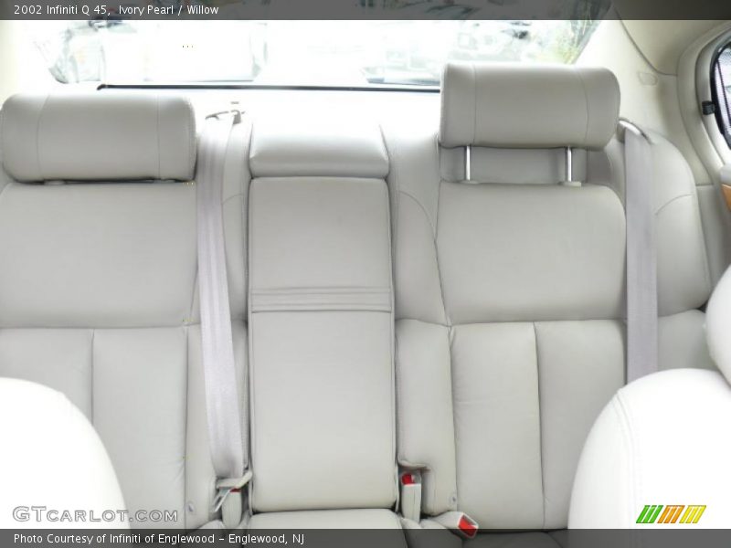 Ivory Pearl / Willow 2002 Infiniti Q 45