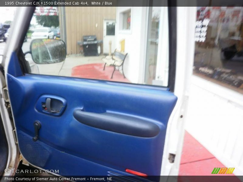 White / Blue 1995 Chevrolet C/K K1500 Extended Cab 4x4