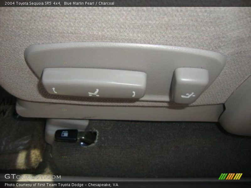 Blue Marlin Pearl / Charcoal 2004 Toyota Sequoia SR5 4x4