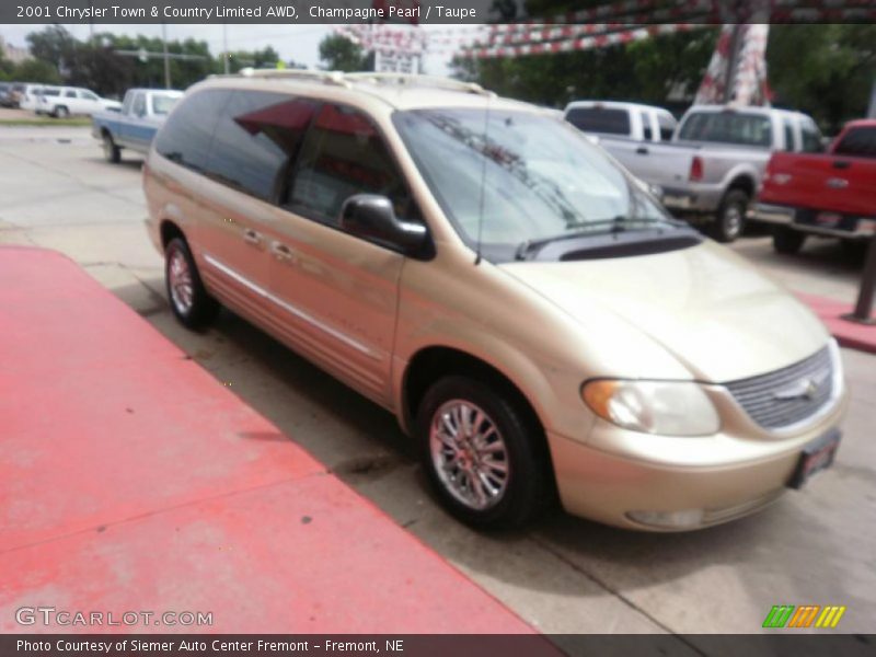 Champagne Pearl / Taupe 2001 Chrysler Town & Country Limited AWD