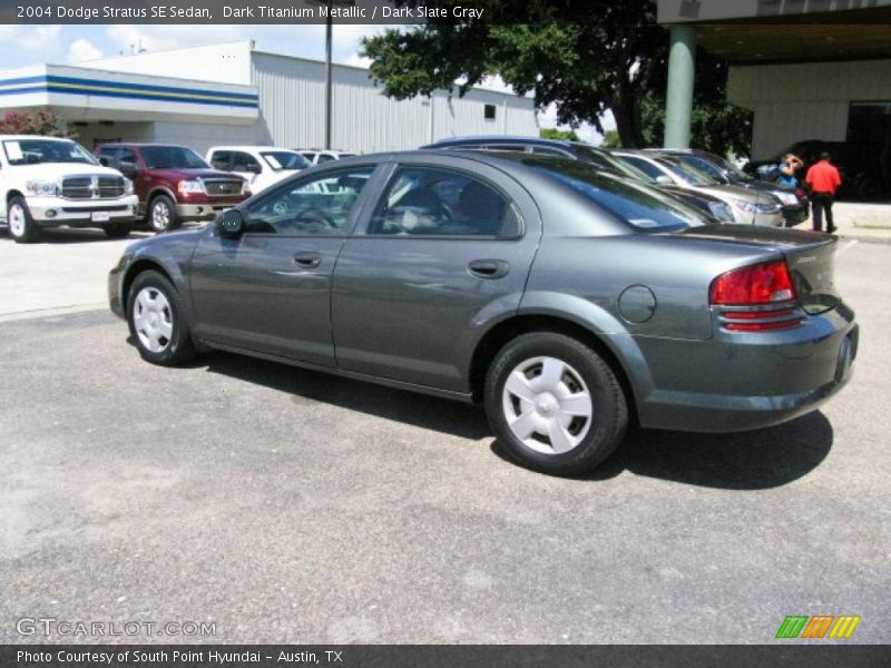 Dark Titanium Metallic / Dark Slate Gray 2004 Dodge Stratus SE Sedan