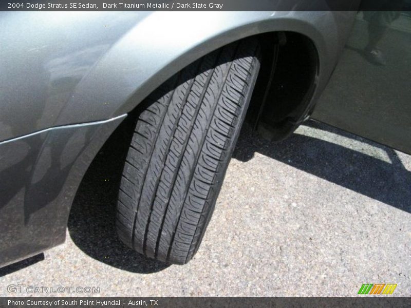 Dark Titanium Metallic / Dark Slate Gray 2004 Dodge Stratus SE Sedan