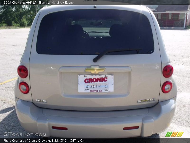 Silver Ice Metallic / Ebony 2009 Chevrolet HHR LS
