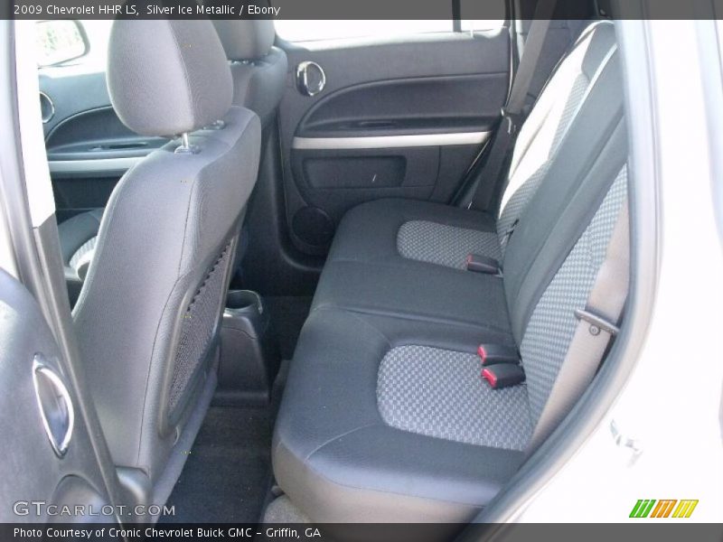 Silver Ice Metallic / Ebony 2009 Chevrolet HHR LS