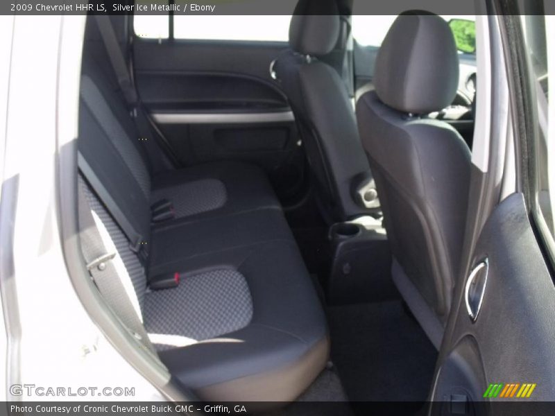 Silver Ice Metallic / Ebony 2009 Chevrolet HHR LS