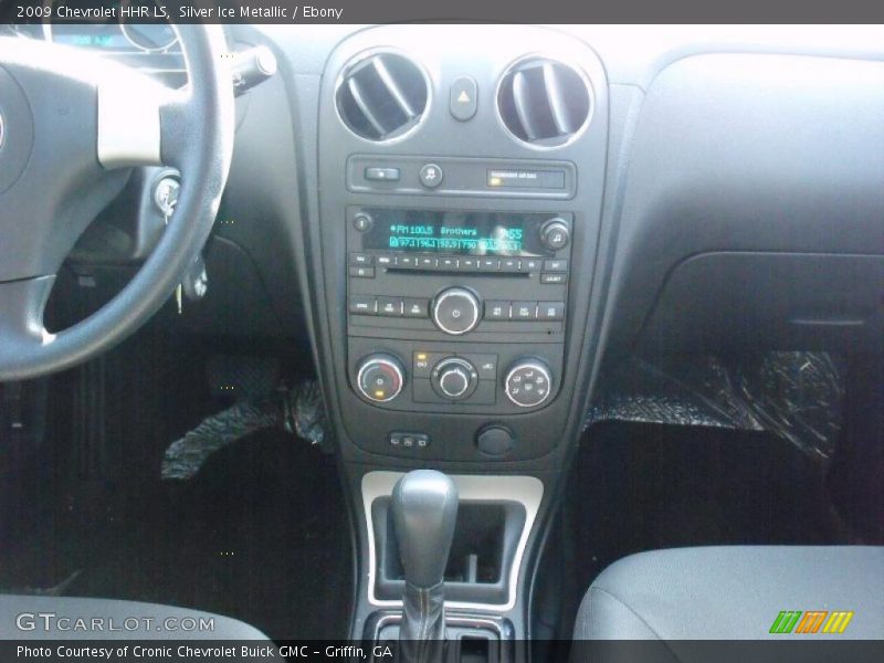 Silver Ice Metallic / Ebony 2009 Chevrolet HHR LS