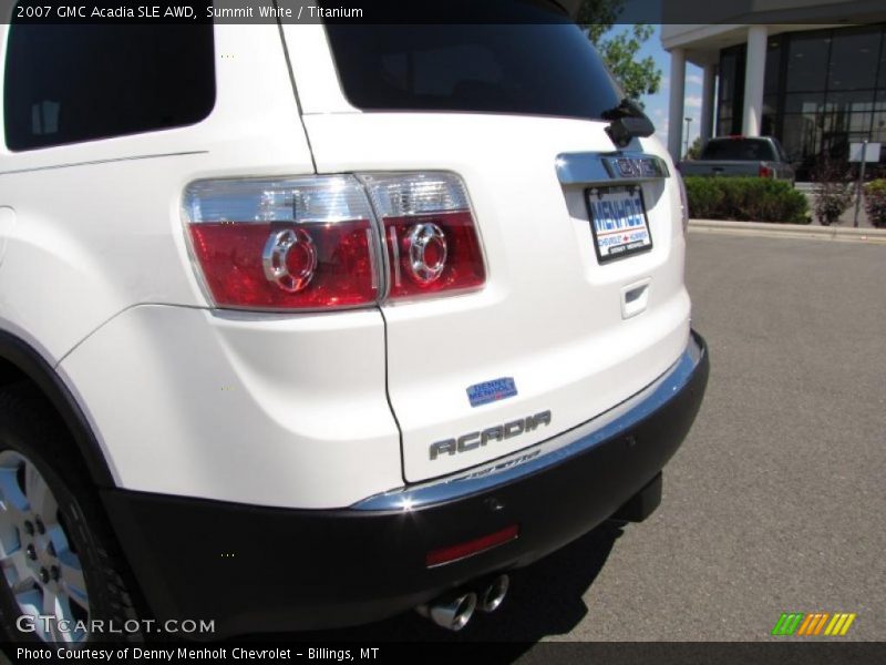 Summit White / Titanium 2007 GMC Acadia SLE AWD