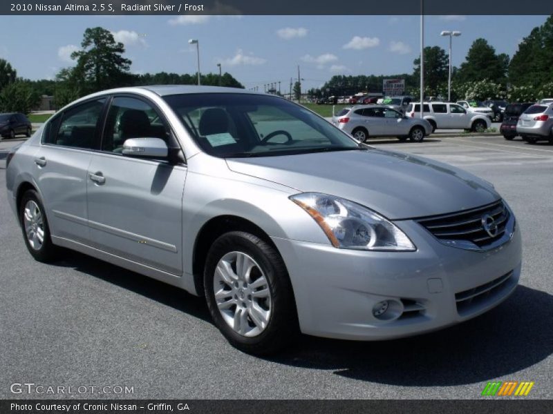 Radiant Silver / Frost 2010 Nissan Altima 2.5 S