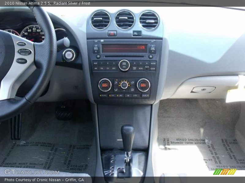 Radiant Silver / Frost 2010 Nissan Altima 2.5 S