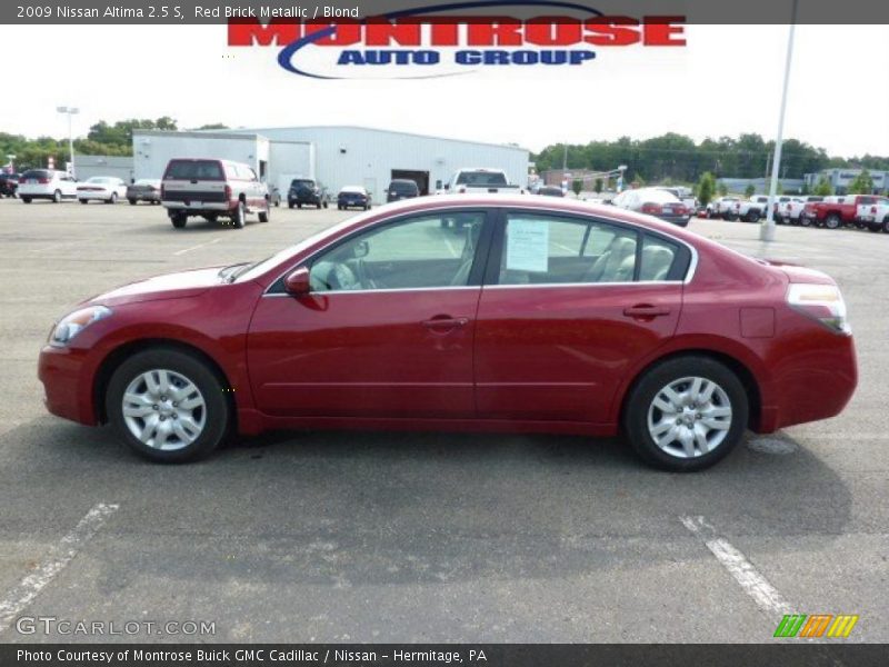 Red Brick Metallic / Blond 2009 Nissan Altima 2.5 S