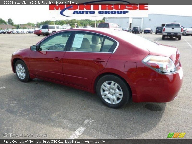 Red Brick Metallic / Blond 2009 Nissan Altima 2.5 S