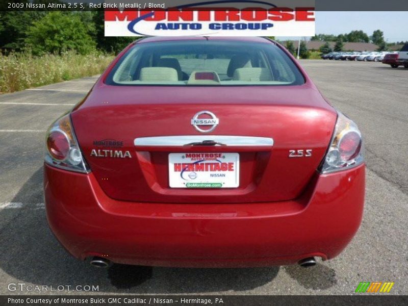 Red Brick Metallic / Blond 2009 Nissan Altima 2.5 S