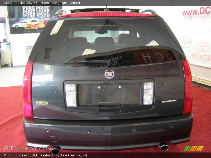 Moonstone / Light Neutral 2005 Cadillac SRX V6
