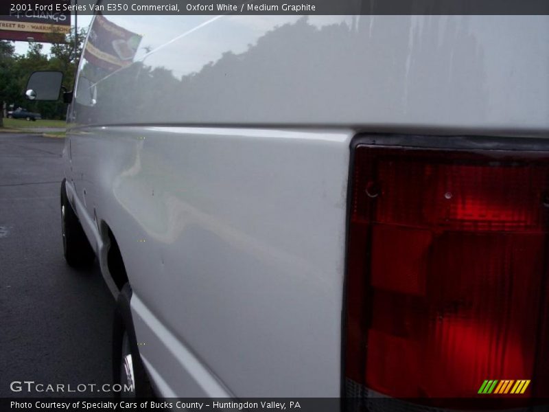 Oxford White / Medium Graphite 2001 Ford E Series Van E350 Commercial
