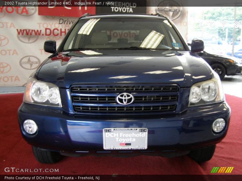 Indigo Ink Pearl / Ivory 2002 Toyota Highlander Limited 4WD