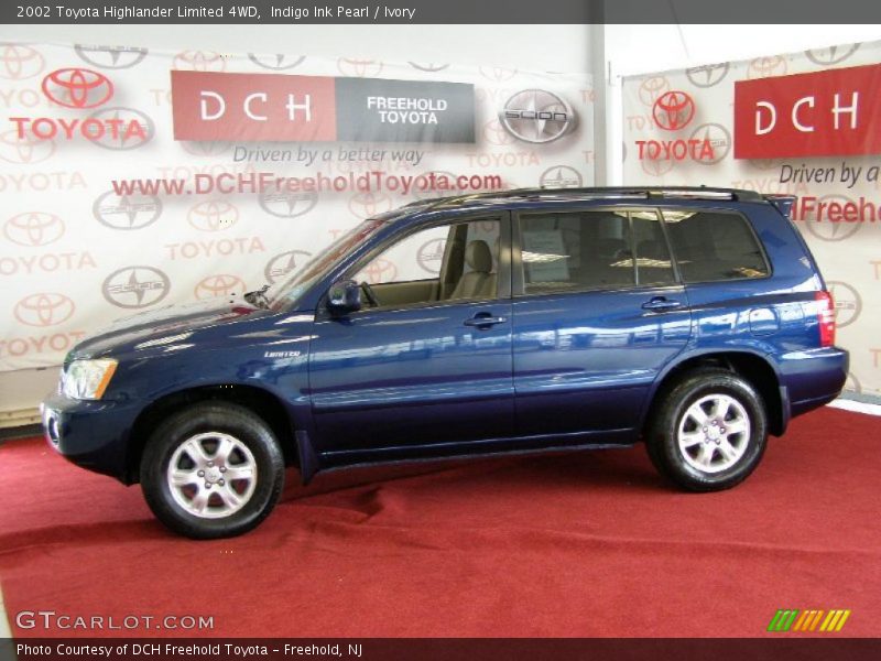 Indigo Ink Pearl / Ivory 2002 Toyota Highlander Limited 4WD