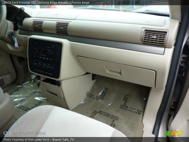 Arizona Beige Metallic / Pebble Beige 2004 Ford Freestar SES