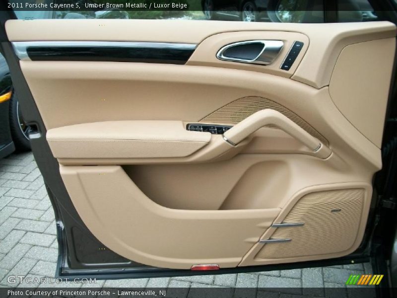Umber Brown Metallic / Luxor Beige 2011 Porsche Cayenne S