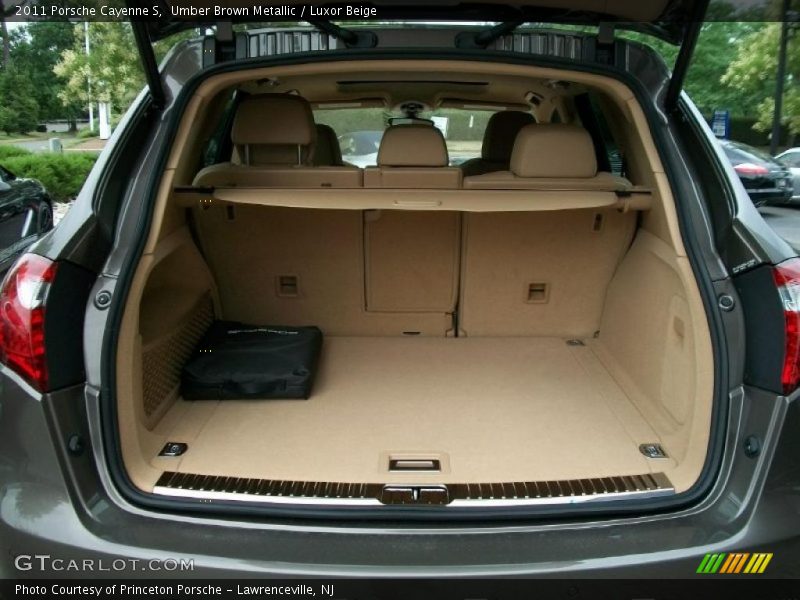 Umber Brown Metallic / Luxor Beige 2011 Porsche Cayenne S