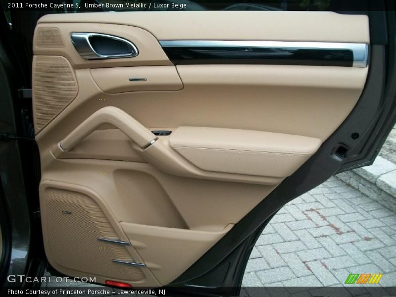 Umber Brown Metallic / Luxor Beige 2011 Porsche Cayenne S