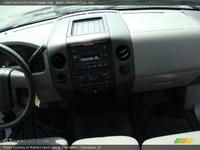 Black / Medium/Dark Flint 2006 Ford F150 STX Regular Cab